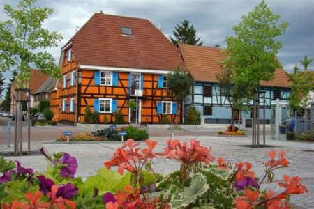 Maisons alsaciennes au centre du village...